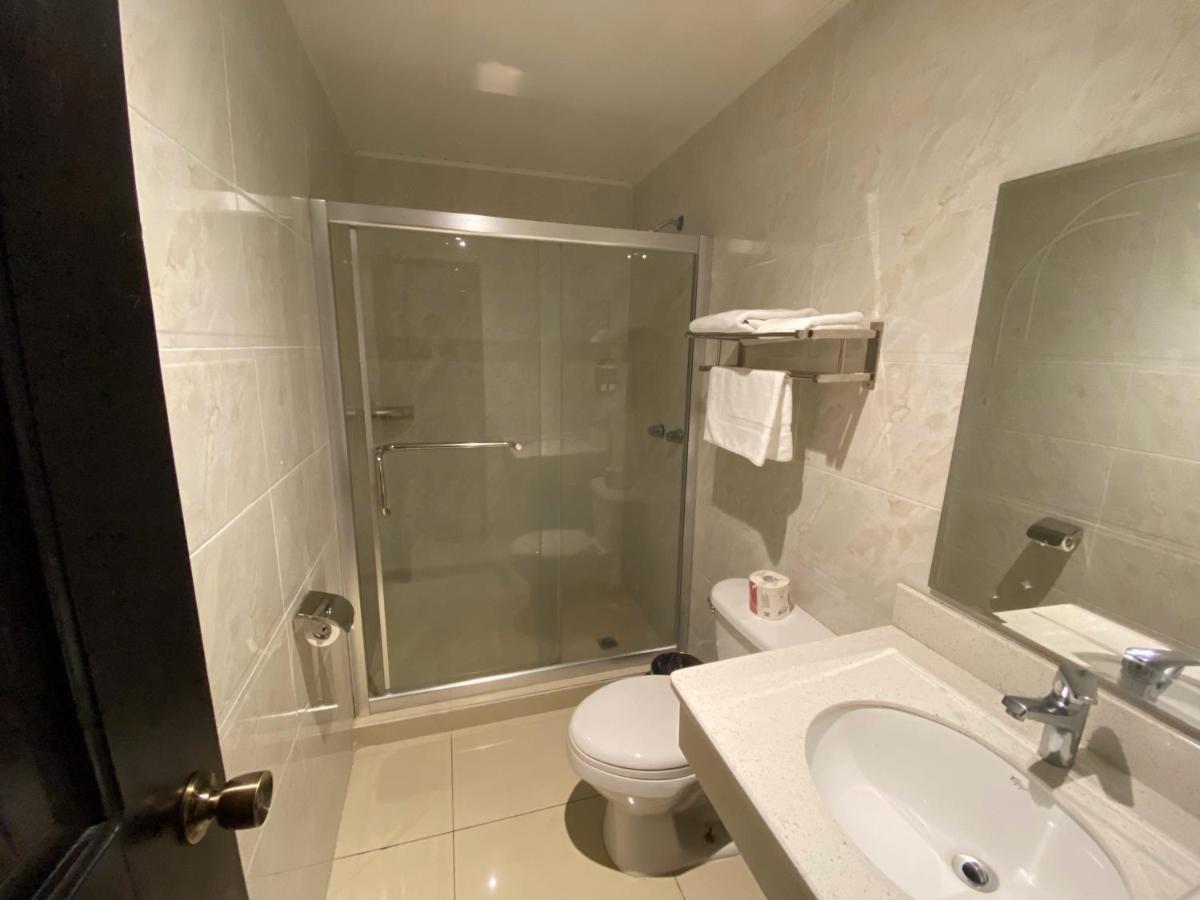 Hotel F Sur Inn Давид Екстериор снимка