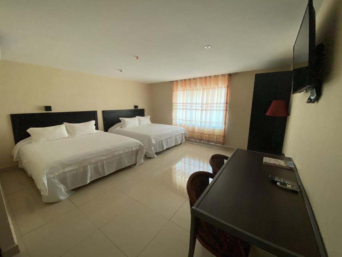 Hotel F Sur Inn Давид Екстериор снимка