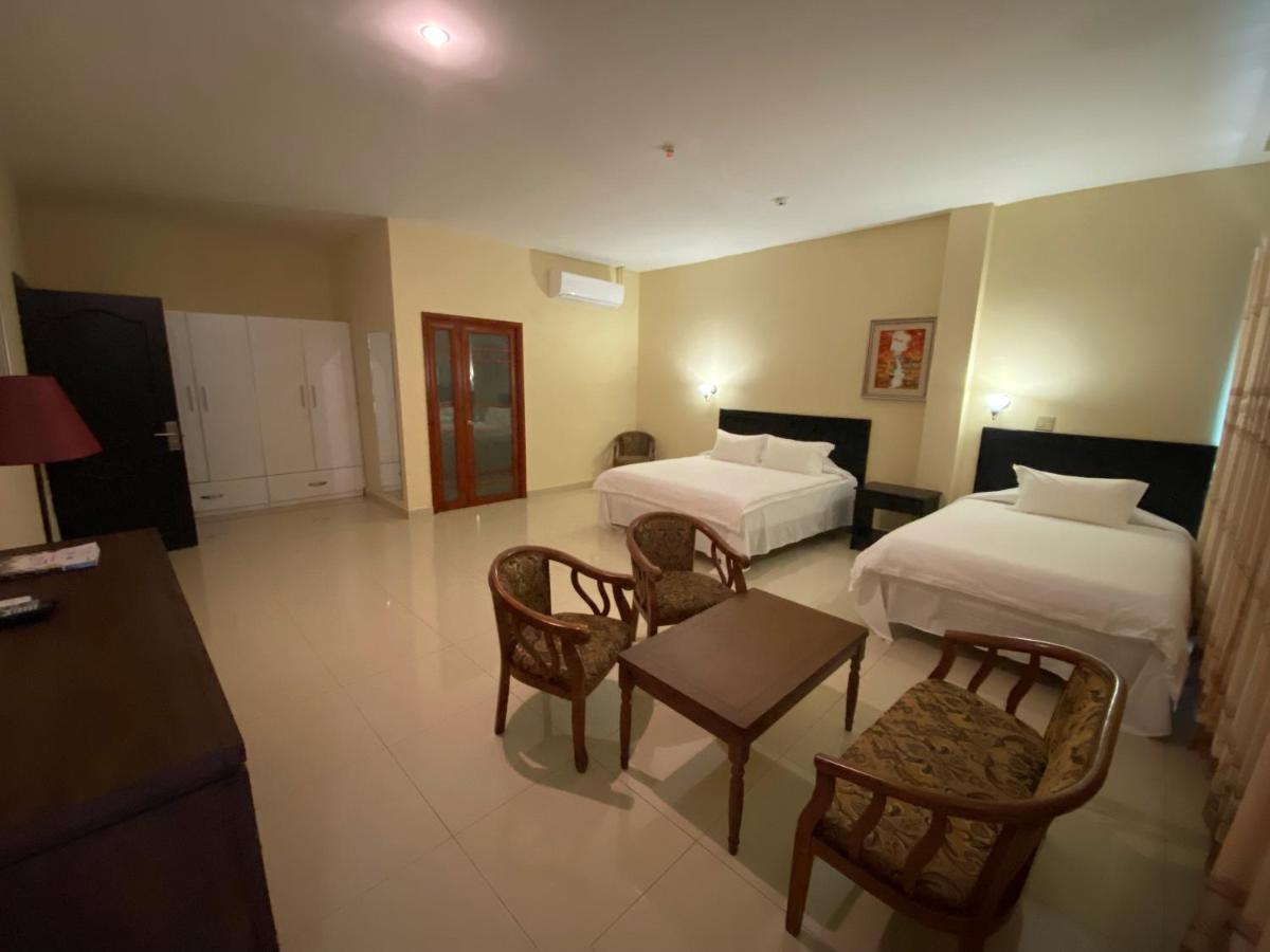 Hotel F Sur Inn Давид Екстериор снимка