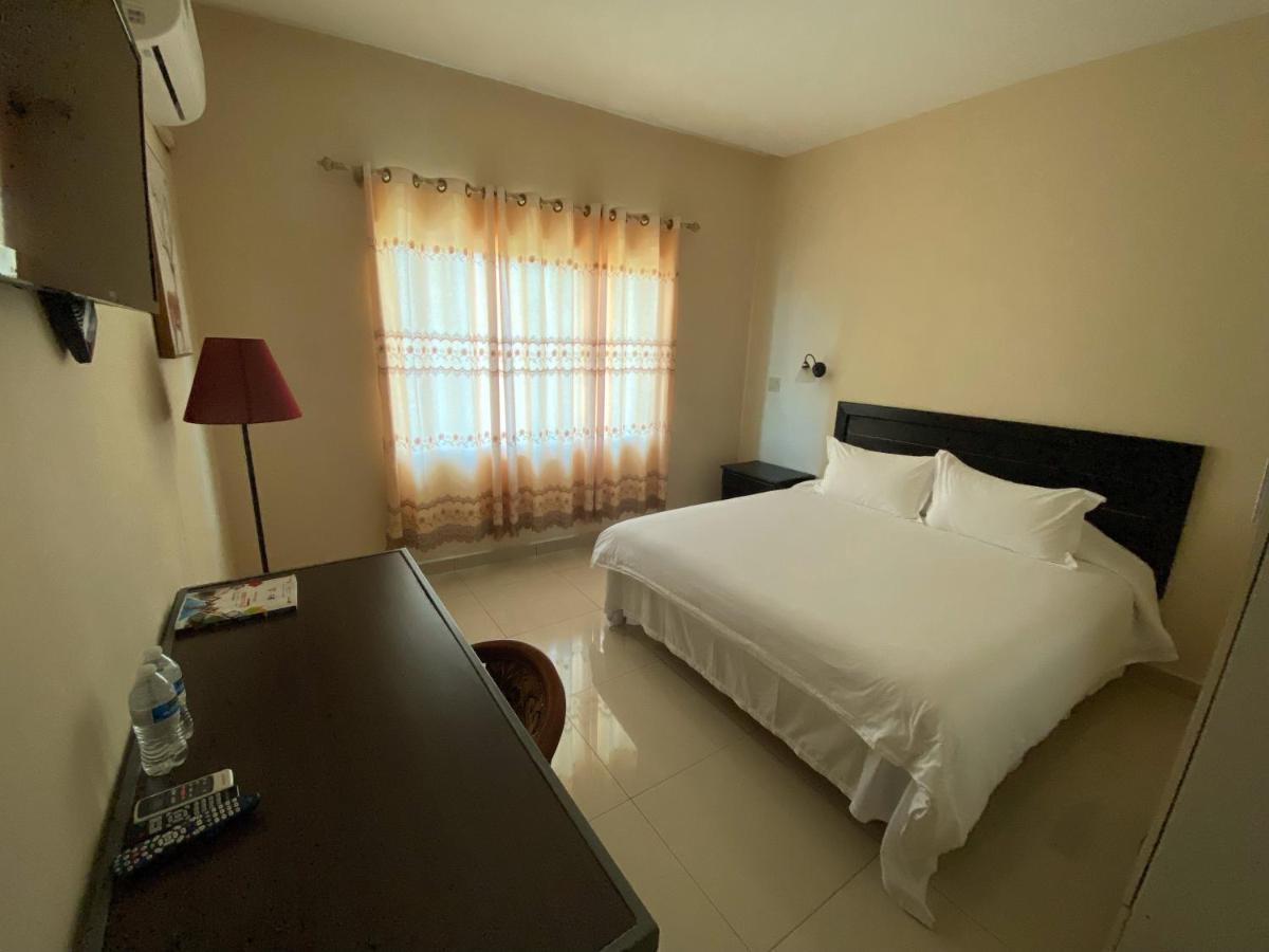 Hotel F Sur Inn Давид Екстериор снимка