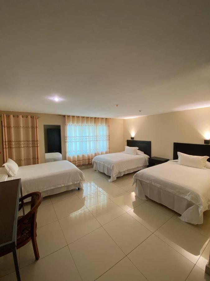 Hotel F Sur Inn Давид Екстериор снимка