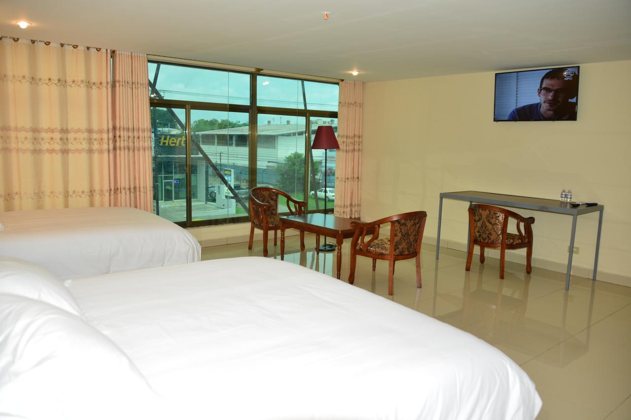 Hotel F Sur Inn Давид Екстериор снимка