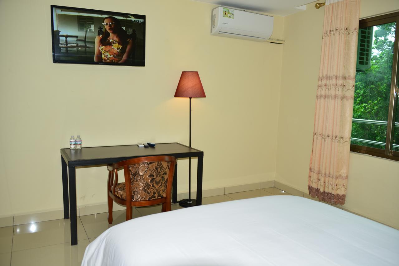 Hotel F Sur Inn Давид Екстериор снимка