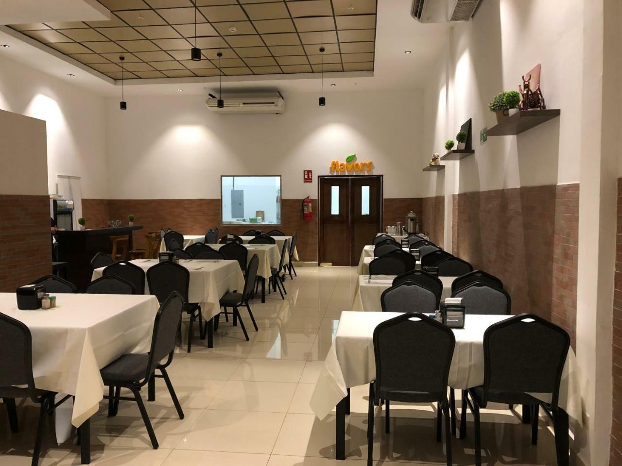 Hotel F Sur Inn Давид Екстериор снимка